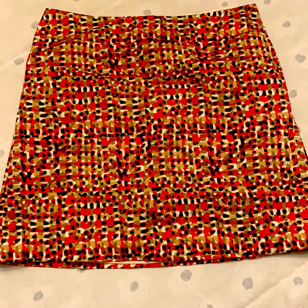 Adorable fall work skirt. Size 8